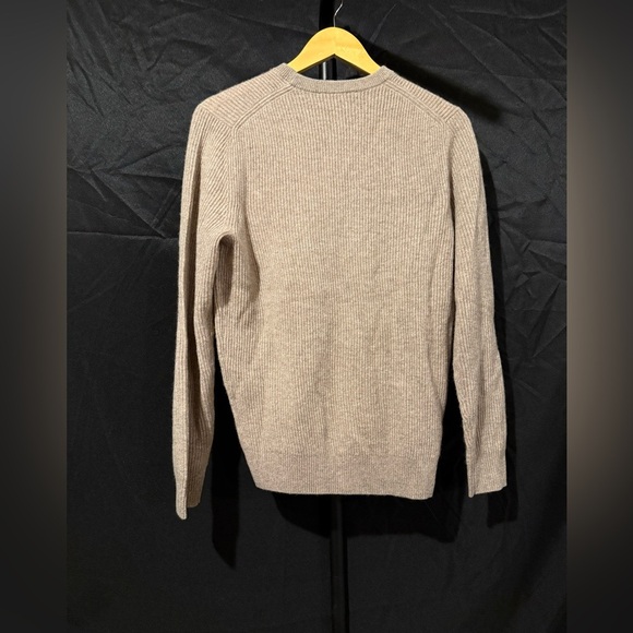 Men's 100% Cashmere Light Tan Piombo Sweater, size small - Picture 3 of 5